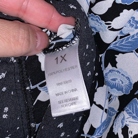 Star Fever Floral Print Top women’s size 1X - Picture 6 of 7